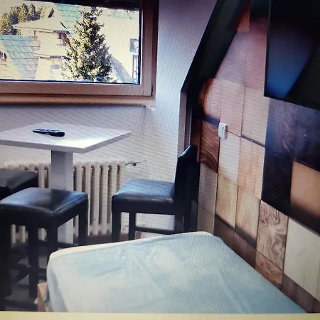Kockica Konaci Kopaonik